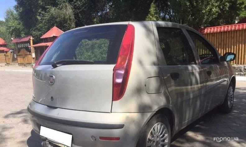 Fiat Punto 2010 - 2