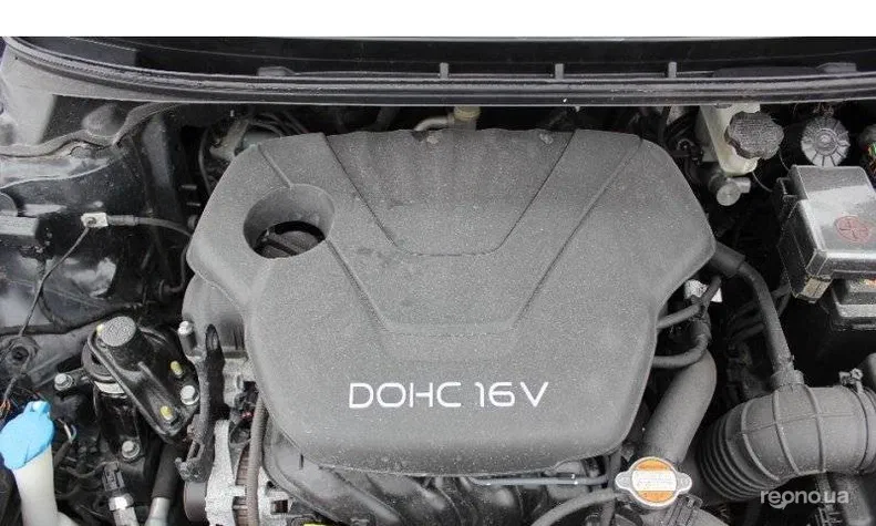 Hyundai Elantra 2011 - 4