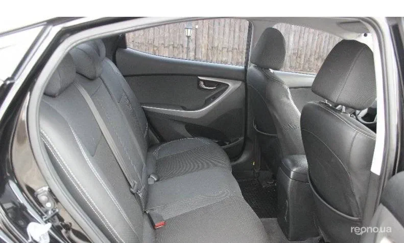 Hyundai Elantra 2011 - 15