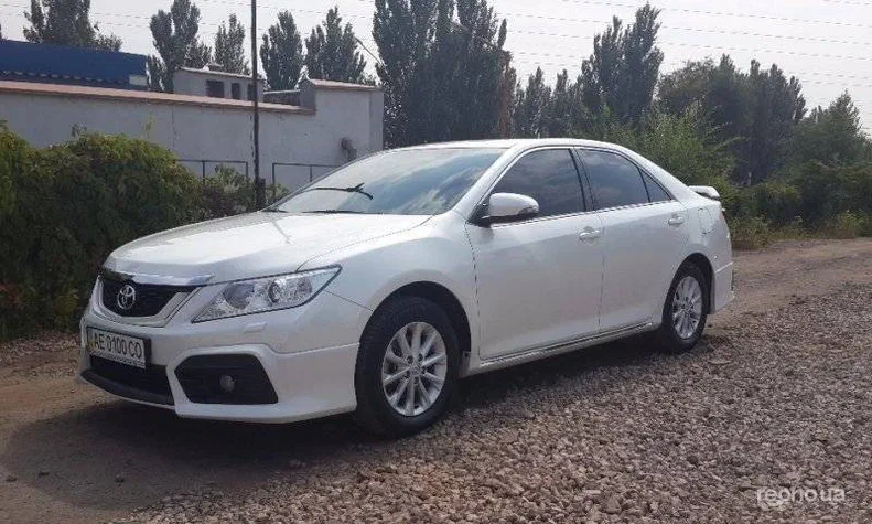 Toyota Camry 2014 - 3
