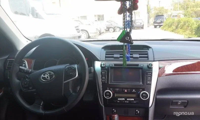 Toyota Camry 2014 - 0