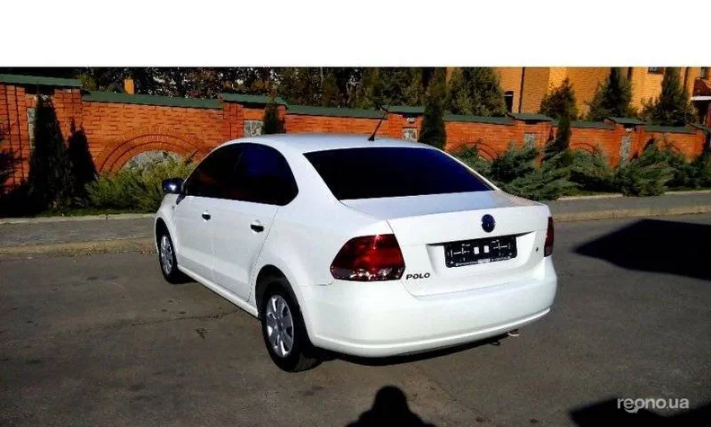 Volkswagen Polo 2012 - 4