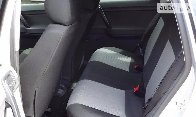 Volkswagen Polo 2009 - 7