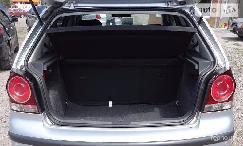 Volkswagen Polo 2009 - 6