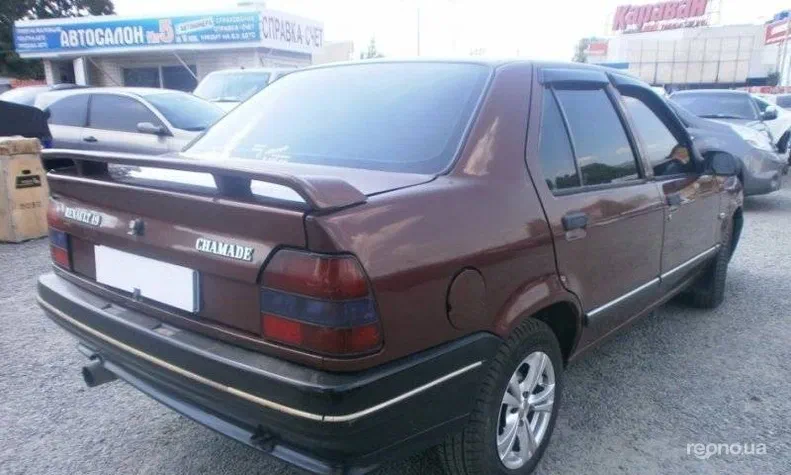 Renault 19 1990 - 24