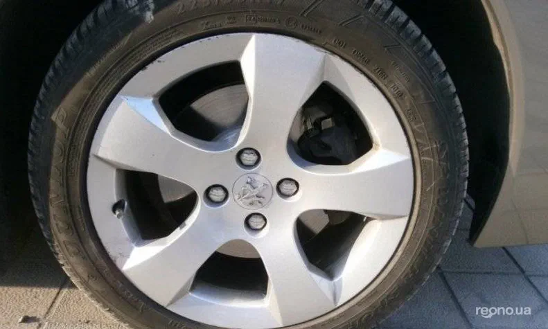 Peugeot 3008 2010 - 0