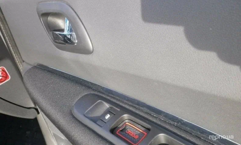 Peugeot 3008 2010 - 9