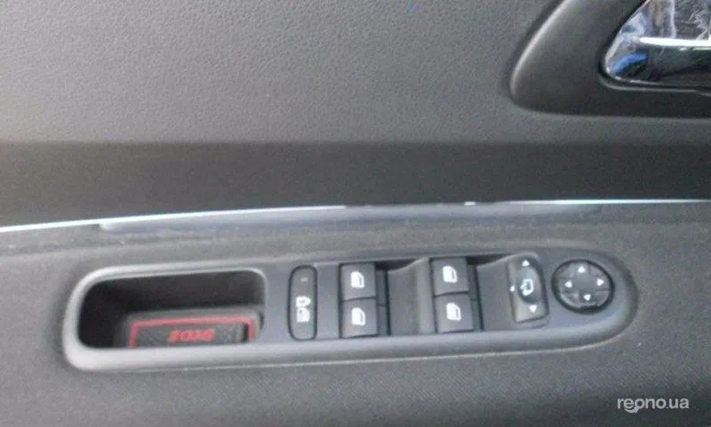 Peugeot 3008 2010 - 12