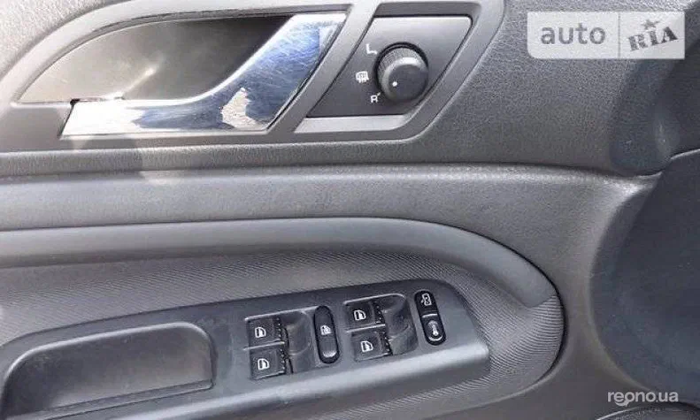 Skoda Superb 2006 - 4