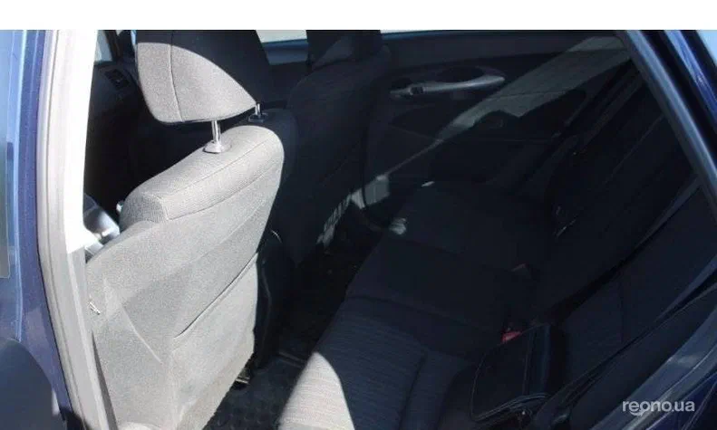 Toyota Auris 2008 - 4
