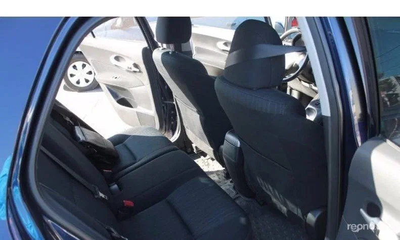Toyota Auris 2008 - 3