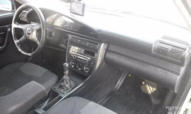 Audi 100 1993 - 10