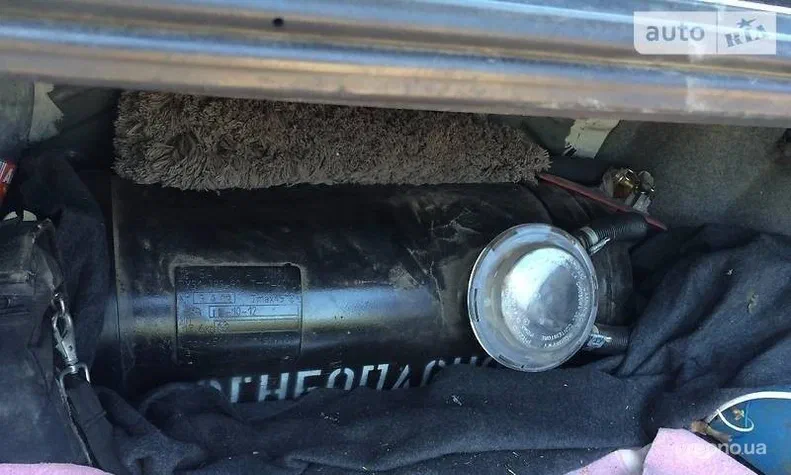 BMW 5 серія 1990 - 1