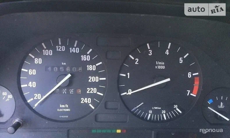 BMW 5 серія 1990 - 7