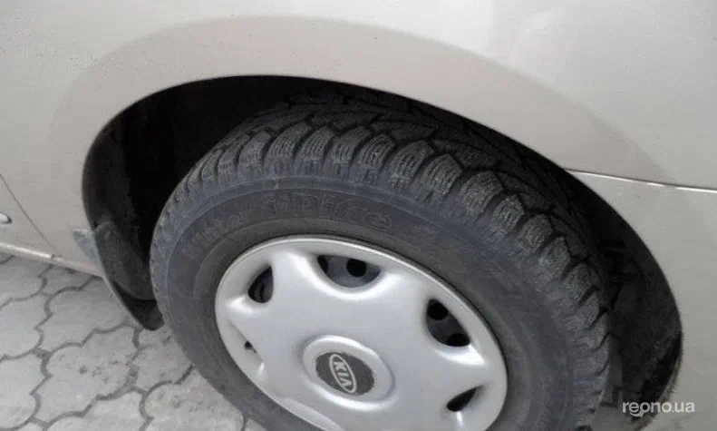 Kia Carens 2008 - 14