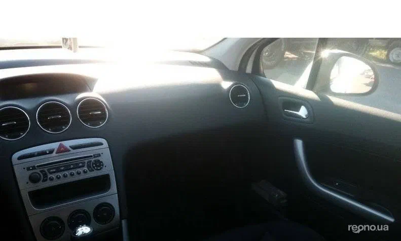 Peugeot 308 2011 - 7