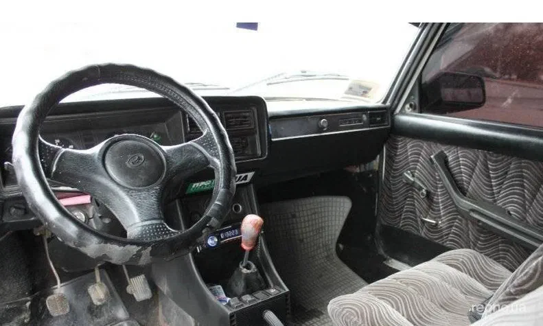 Lada (ВАЗ) 2107 1985 - 10