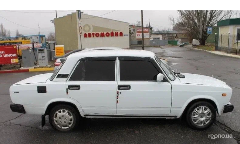 Lada (ВАЗ) 2107 1985 - 2