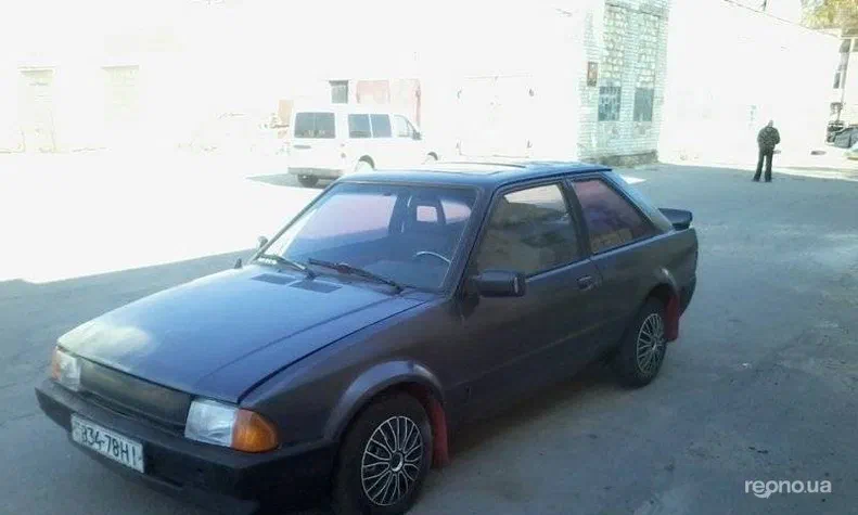 Ford Escort 1987 - 7