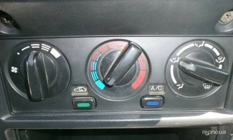 Nissan Almera 1998 - 2