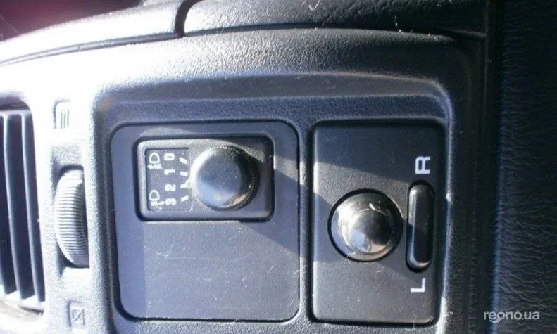 Nissan Almera 1998 - 3