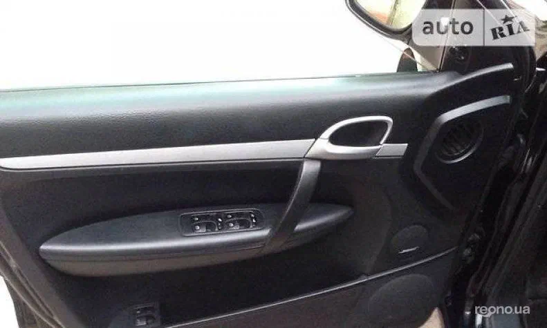 Porsche Cayenne 2005 - 4