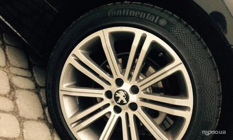 Peugeot RCZ 2012 - 3