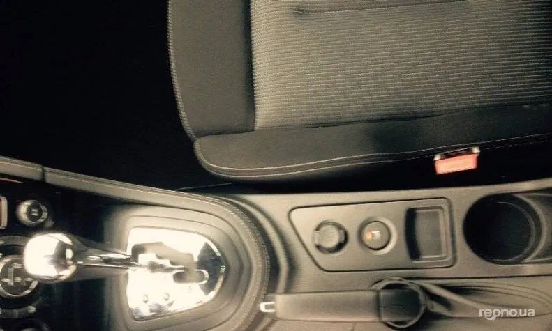 Peugeot RCZ 2012 - 25