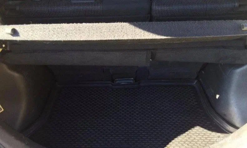 Nissan Tiida 2011 - 1