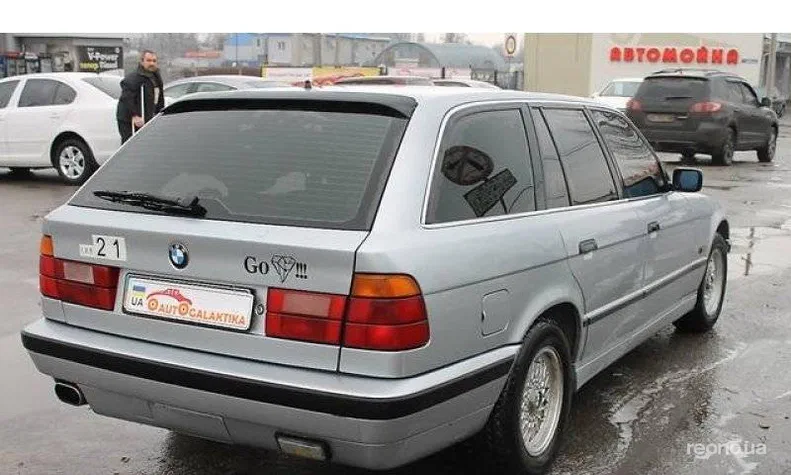 BMW 5 серія 1996 - 8
