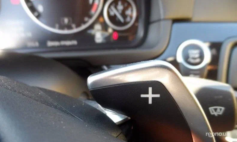 BMW 5 серія 2012 - 20