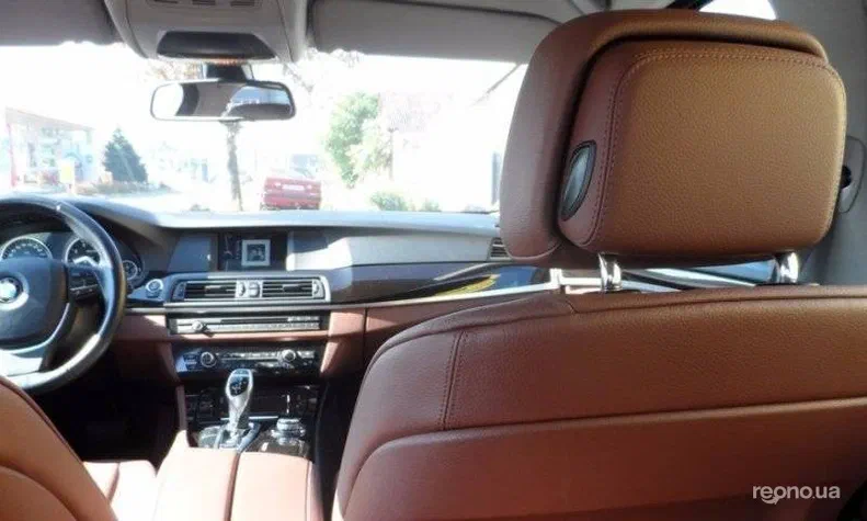 BMW 5 серія 2012 - 12