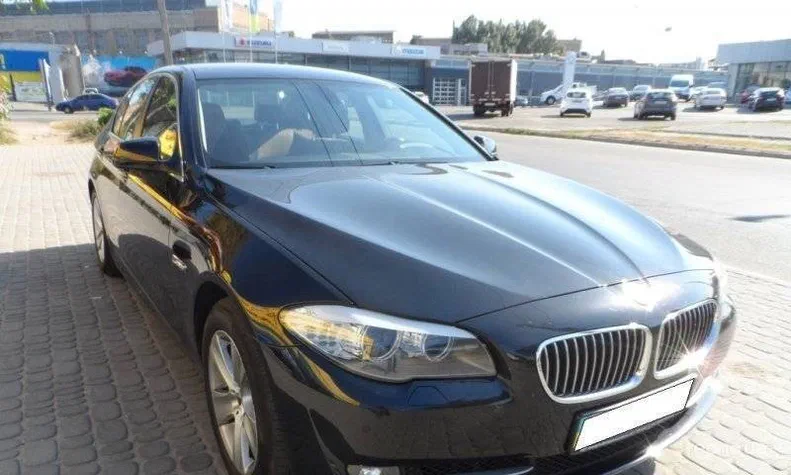 BMW 5 серія 2012 - 3