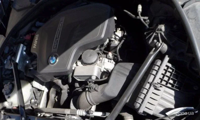 BMW 5 серія 2012 - 5