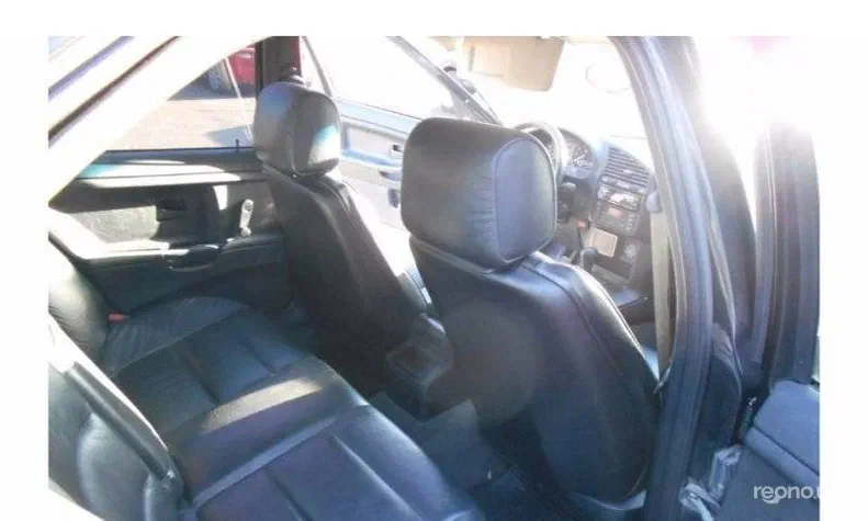 BMW 3 серія 1993 - 4