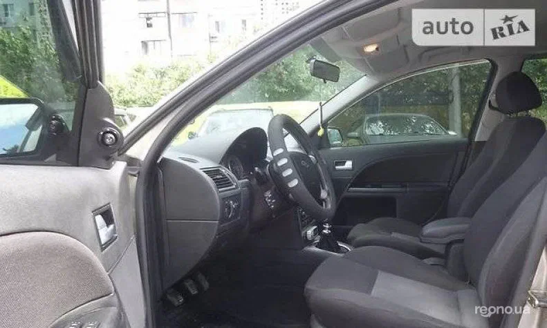 Ford Mondeo 2003 - 4