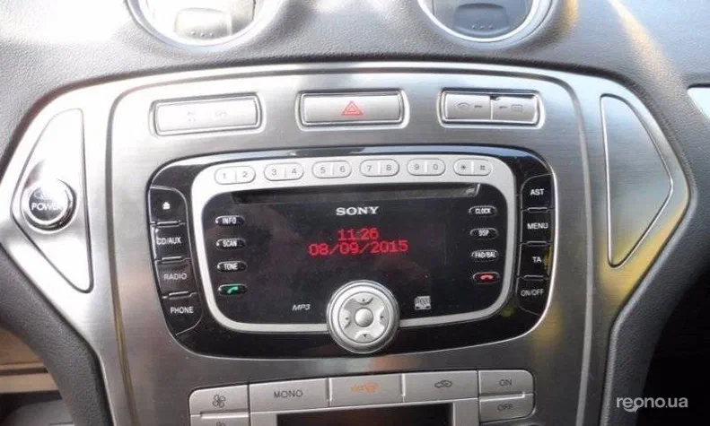 Ford Mondeo 2010 - 19