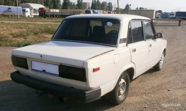 Lada (ВАЗ) 2107 1990 - 13