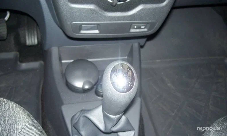 Renault Lodgy 2015 - 8