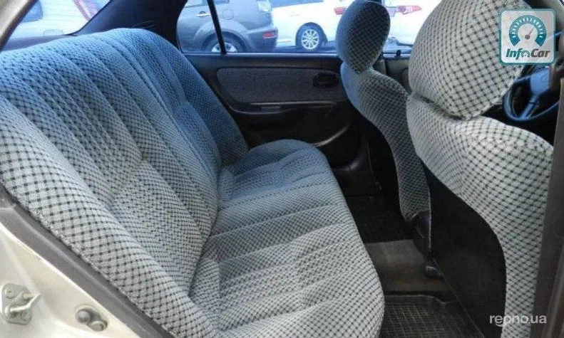 Toyota Corolla 1993 - 9