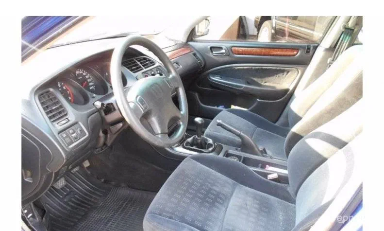 Honda Accord 2001 - 15
