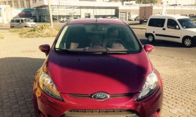 Ford Fiesta 2010 - 18