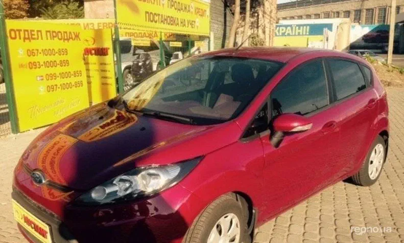 Ford Fiesta 2010 - 5