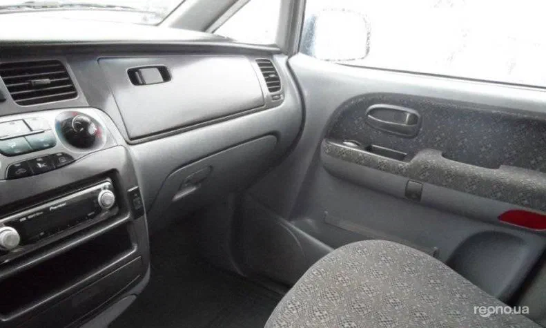 Hyundai Trajet 2002 - 8