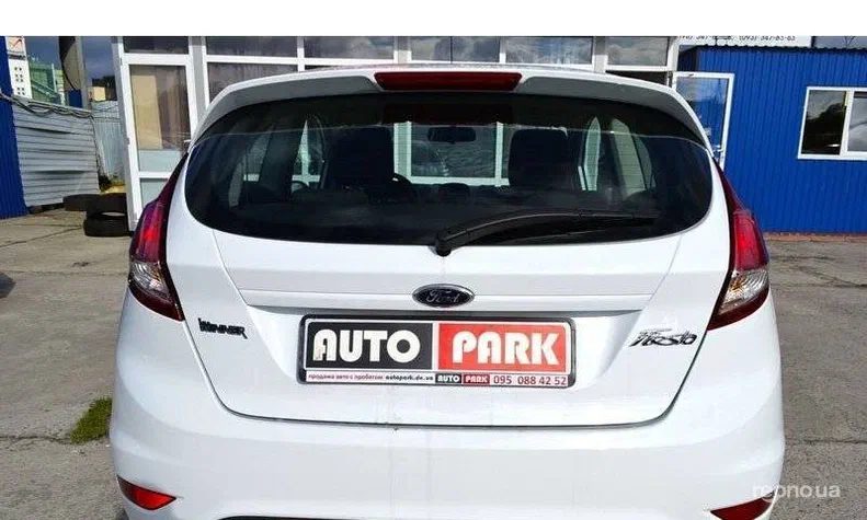 Ford Fiesta 2015 - 22