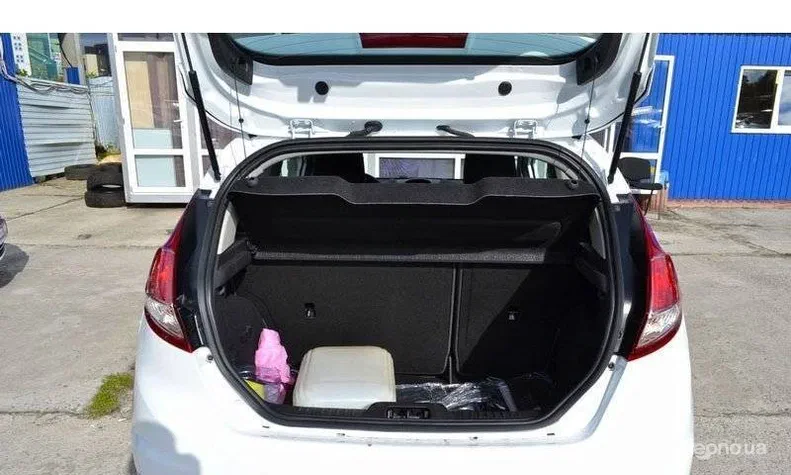 Ford Fiesta 2015 - 4