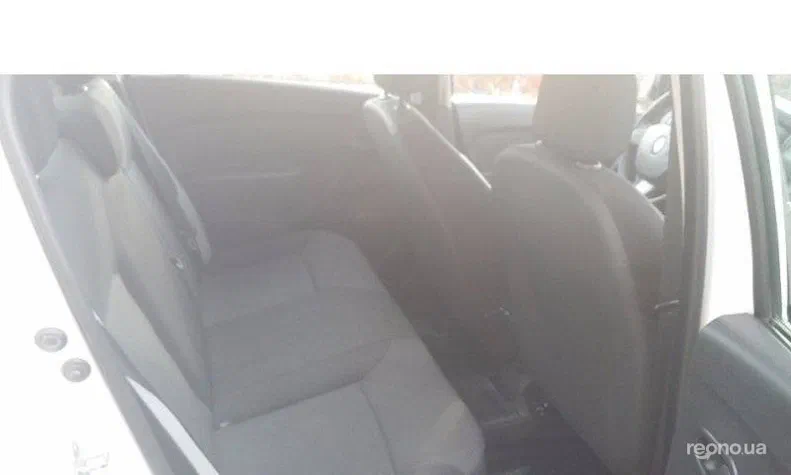 Renault Logan 2013 - 4