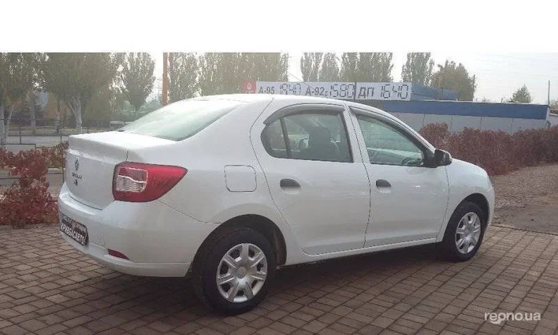 Renault Logan 2013 - 7