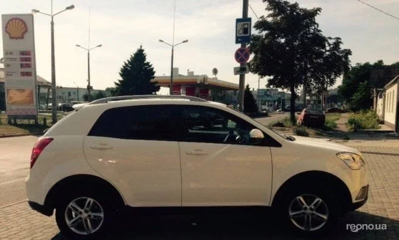 SsangYong Korando 2012 - 16