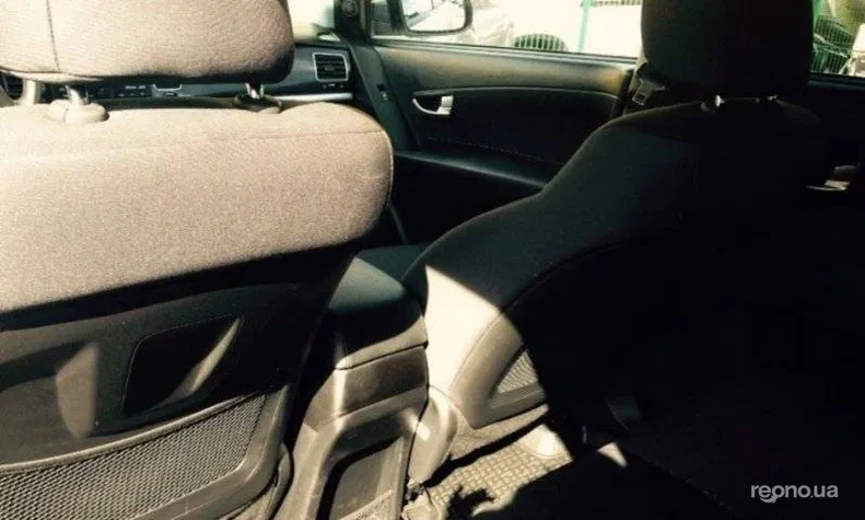 SsangYong Korando 2012 - 12